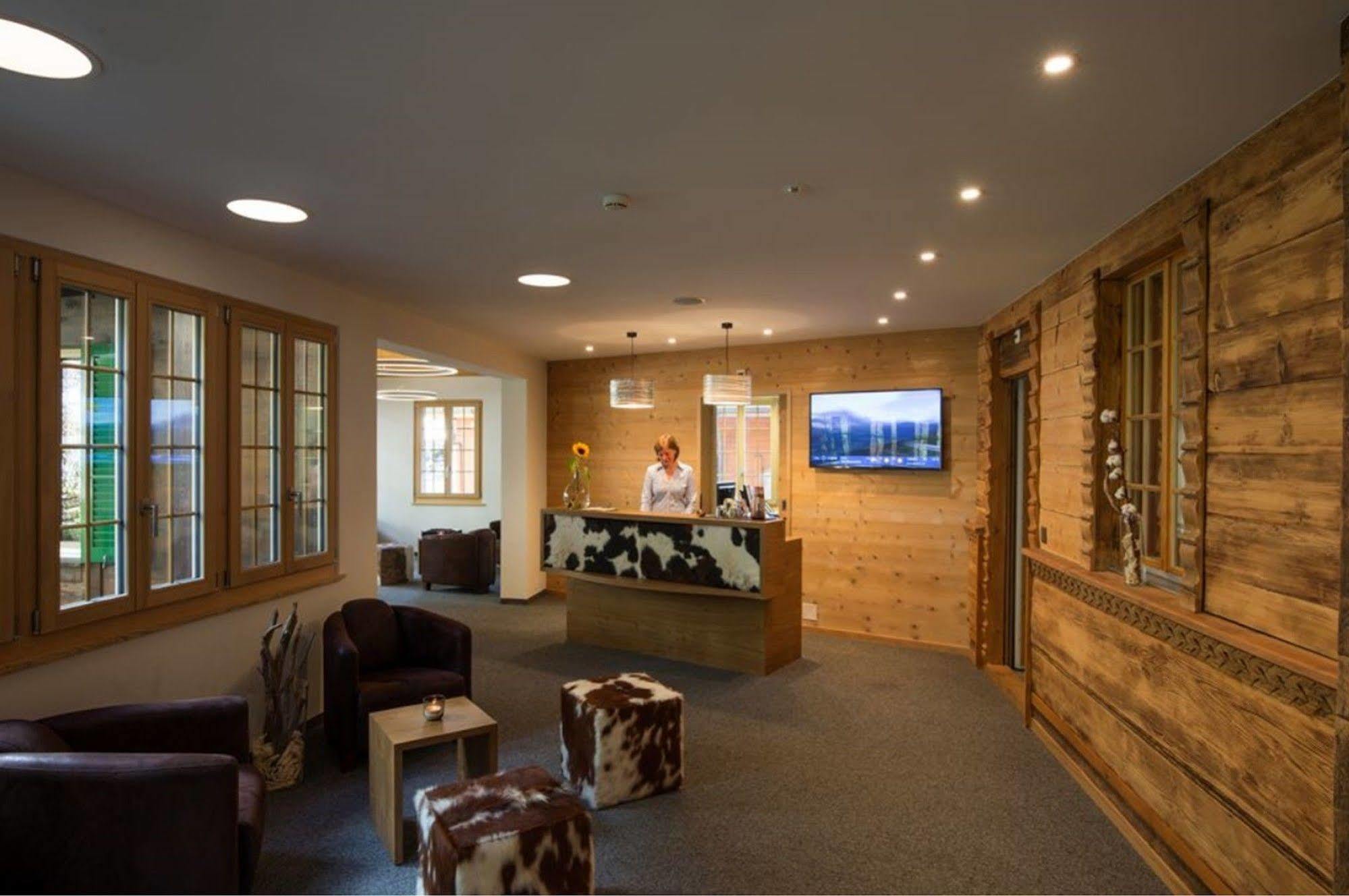 מורן Hotel Alpenruh מראה חיצוני תמונה
